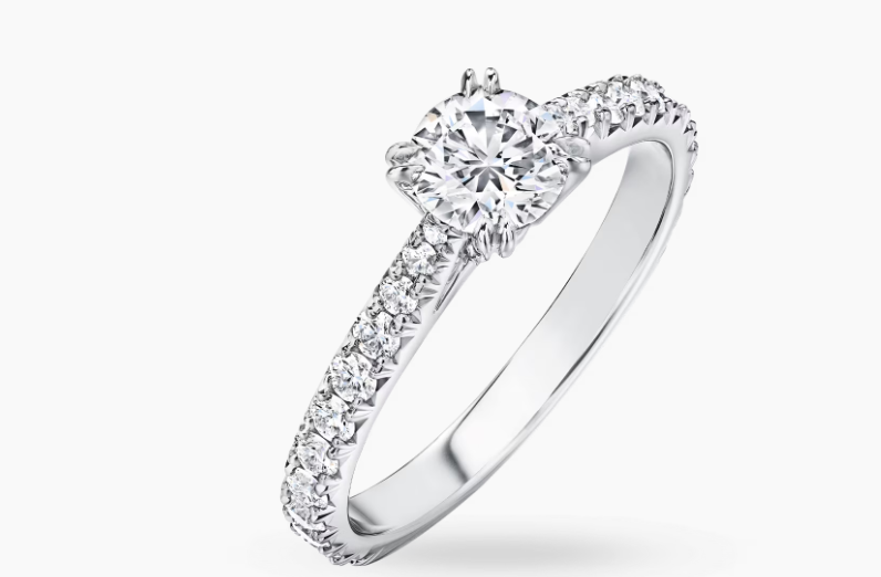 619sterling's tweet photo. Brilliant Love Diamond Engagement Ring
The House of Harry Winston presents Brilliant Love, a romantic engagement ring that sparkles with the infinite beauty and brilliance of the world’s rarest diamonds. Fanciful and feminine, yet contemporary and sleek, Brilliant Love features a round brilliant diamond center stone poised between the House’s signature split-prongs. The diamond ring’s shank is adorned with an additional 24 round brilliant diamonds artfully arranged in a delicate cut-down setting. Free of heavy metal edges, each stone in this truly unique engagement ring reflects light with the utmost fire and shines as bright as your brilliant love.