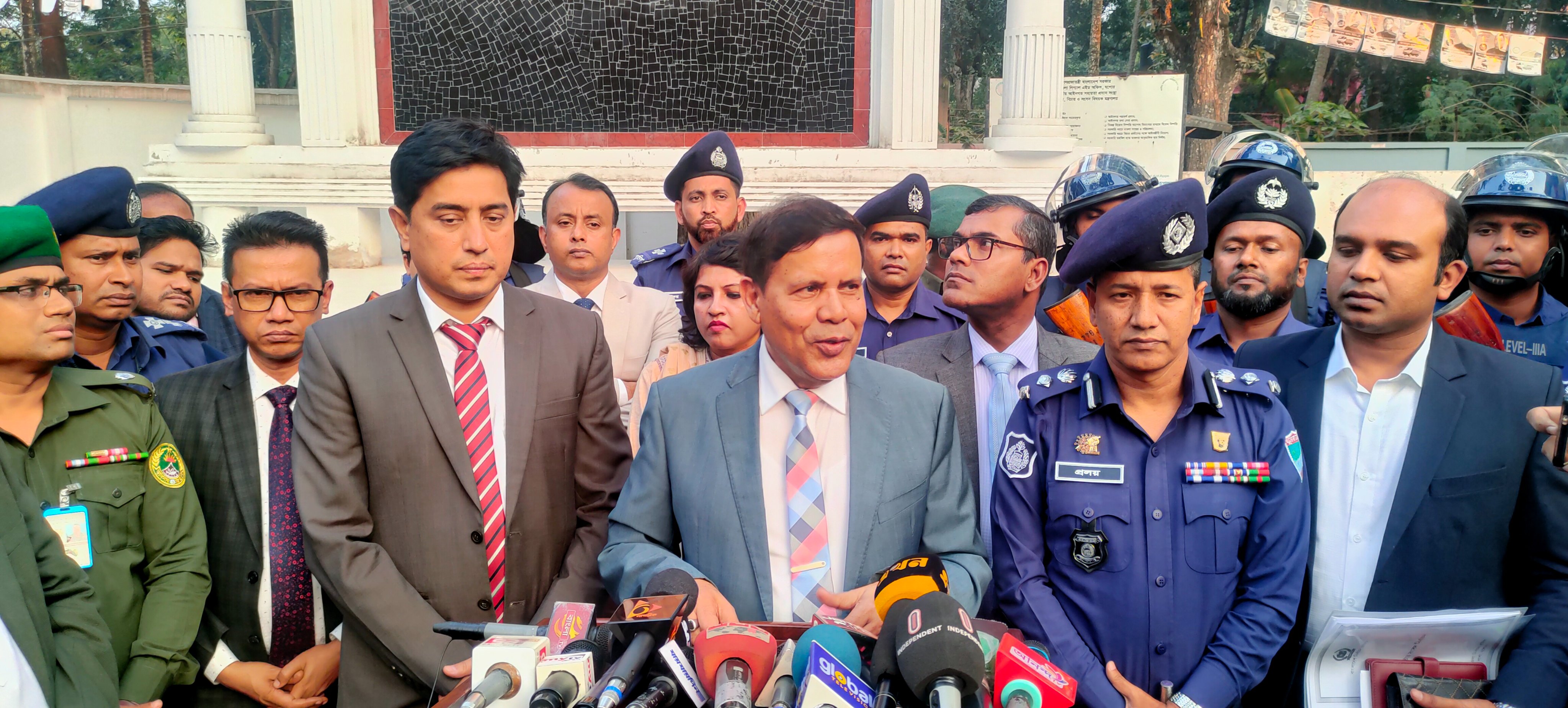 ভোট সুষ্ঠু করতে নির্বাচন কমিশন জিরো টলারেন্স: ইসি আহসান হাবিব