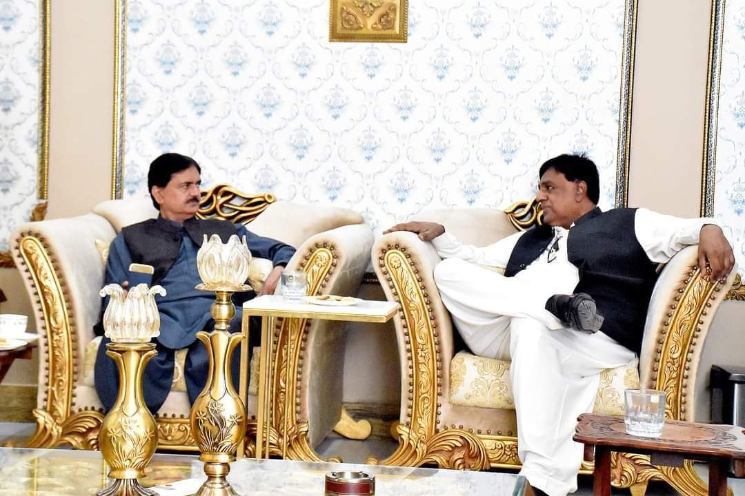 MunirChandioPPP's tweet photo. #PakistanPeoplesParty Devisional General Secretary #SBA #Ex_MPA #Raees Mumtaz Ali Chandio Sahab Respectable @AmjadAChandio Sahab at Chandia House #PS_34 NaushahroFeroz. @mumtazchandiomp @BBhuttoZardari @PPPDigitalSindh https://t.co/O56sWUtxrt