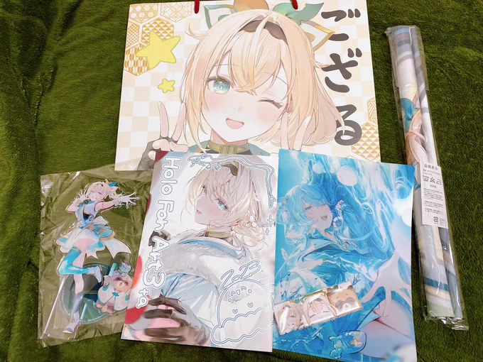 うみぼうずママのところに行ってきたよー! どれもめちゃくちゃかわいい 缶バッチの裏にごわすさんいて笑っちゃったw  #みてみていろは殿