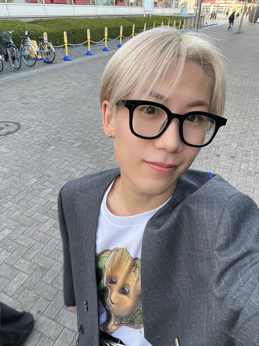 mazzel_official's tweet photo. 🎂 #HBD_HAYATO 🎂

2024.01.01
HAPPY BIRTHDAY
to HAYATO!

#MAZZEL #HAYATO https://t.co/iFl1OIFtNV