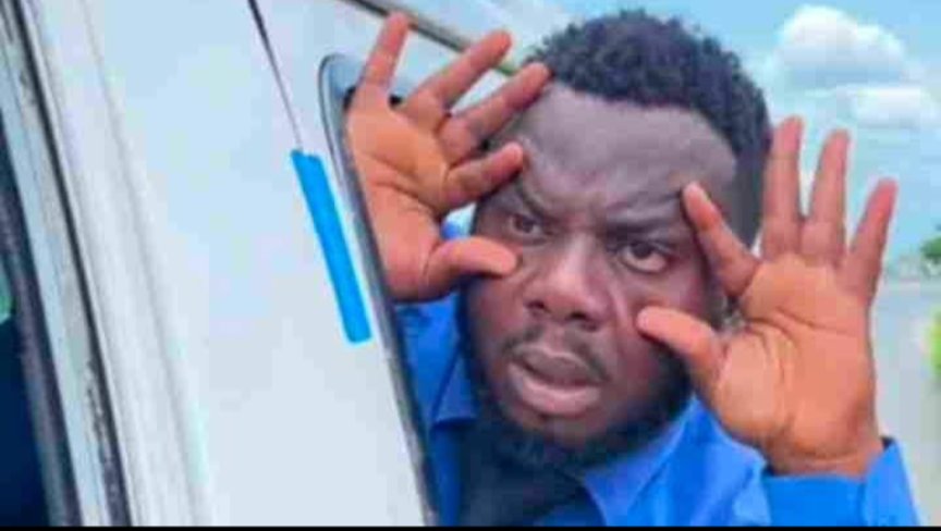 Guys, why Una no tell me fine babes full village