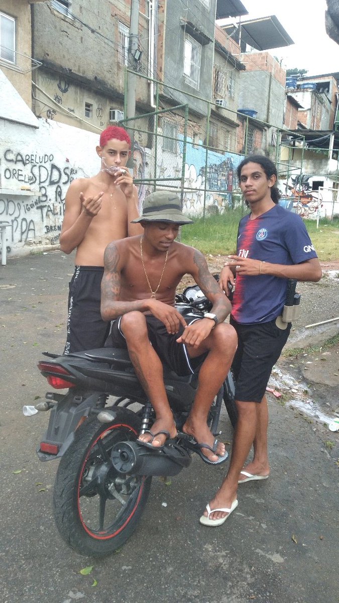 GeovaneXim87570's tweet photo. Bom dia tô com os🅱️ https://t.co/TUMyLk43EF