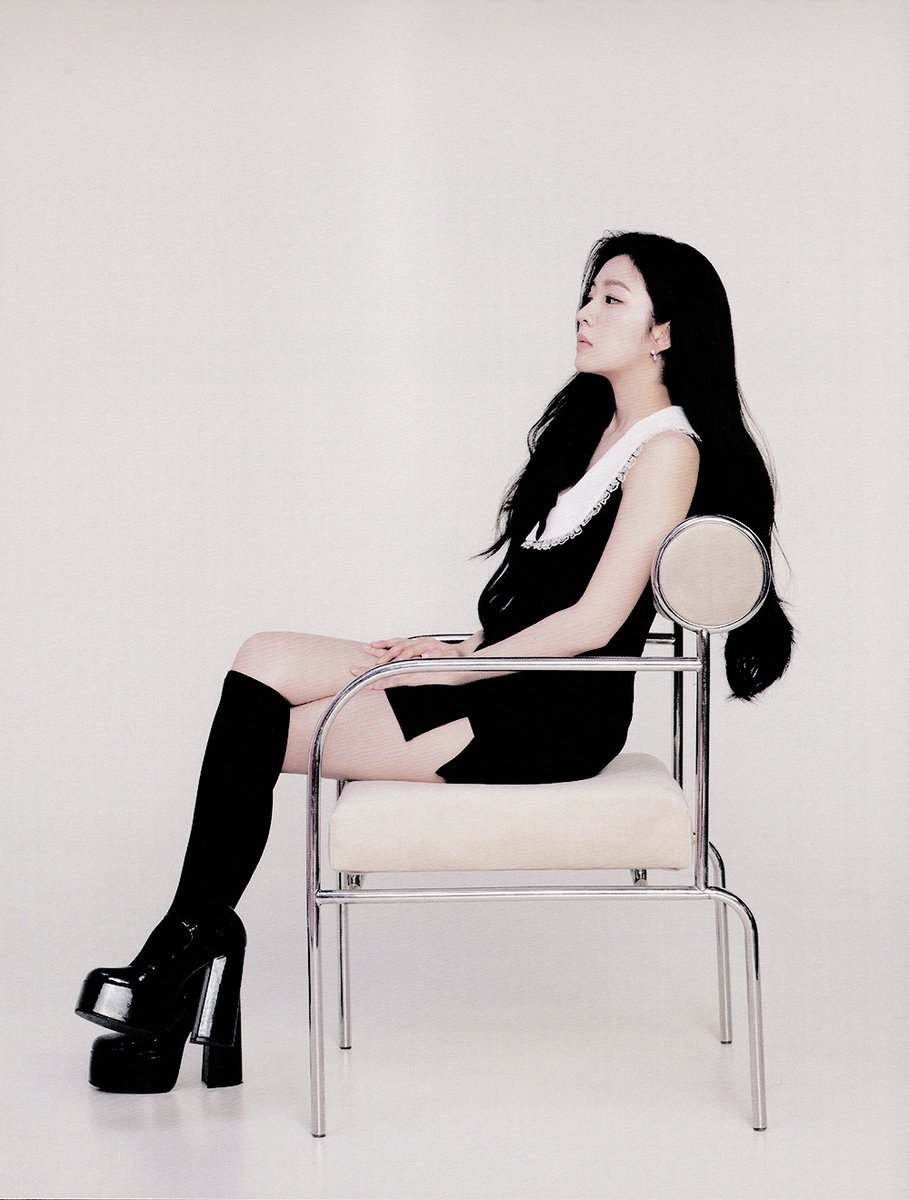 sgsgom's tweet photo. 시즌그리팅 https://t.co/2QDmdEATop