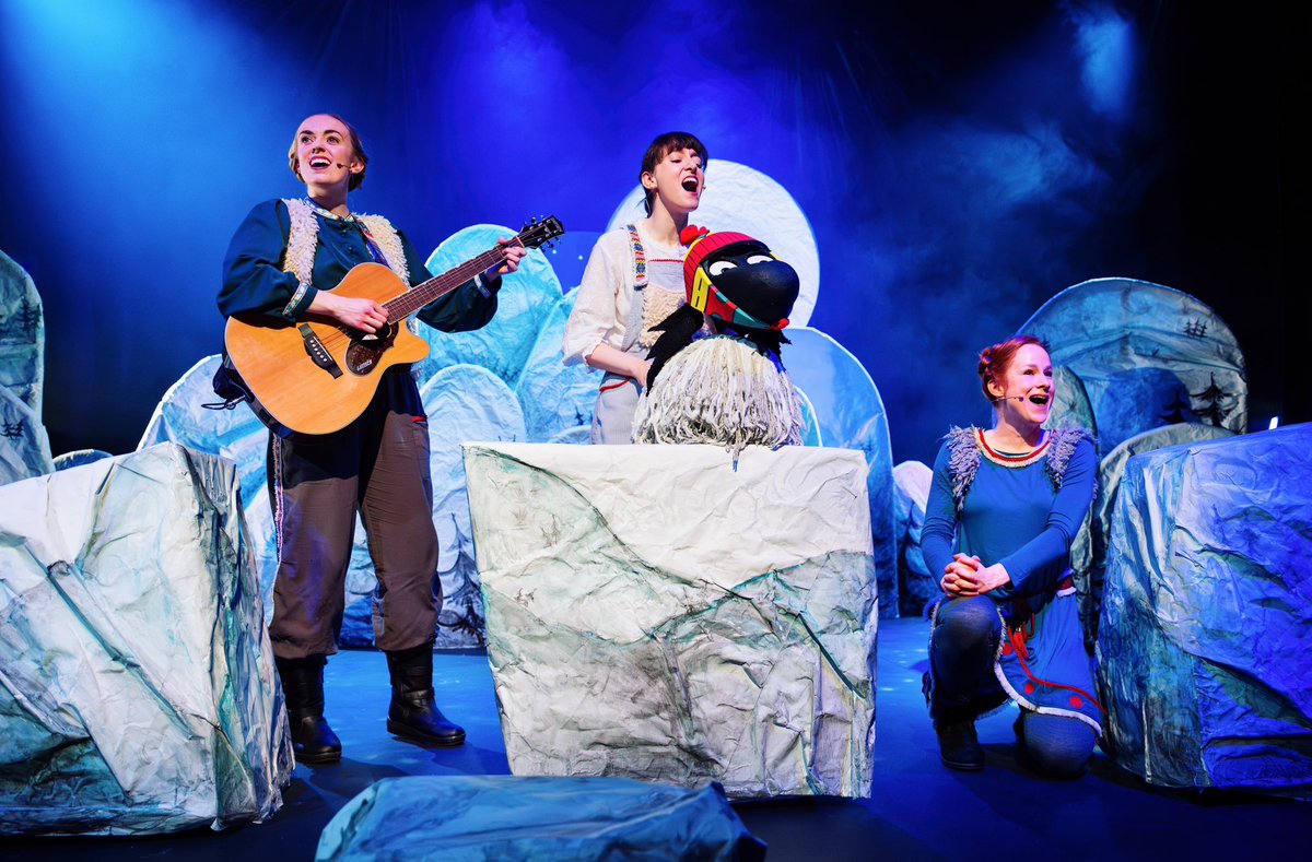 We are taking Gertie for a mini-tour of London venues in the new year. Many dates are already sold out but you can still catch us at…

<a href="/artsdepot/">artsdepot</a> (Jan 14th)
ℹ️ artsdepot.co.uk/event/the-litt…

and <a href="/jacksons_lane/">Jacksons Lane</a> (Feb 4th)
ℹ️ jacksonslane.org.uk/events/the-lit…

#YakYakHooray