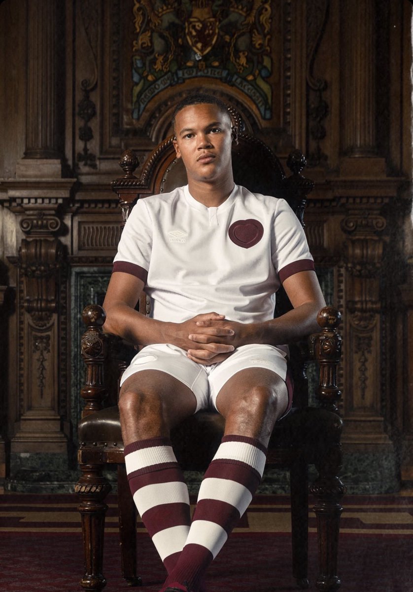 formadergisi's tweet photo. Dünyadan 2023’ün ENLERİ👕🤩 Not: Sıralama değildir.

Bu listede olması gereken ya da olanların en iyisi sizce hangisi?🤔

1) Genoa🇮🇹
2) Hearts 🏴󠁧󠁢󠁳󠁣󠁴󠁿
3) Leicester City 🏴󠁧󠁢󠁥󠁮󠁧󠁿
4) Boston United 🏴󠁧󠁢󠁥󠁮󠁧󠁿 https://t.co/OxUughjcDj