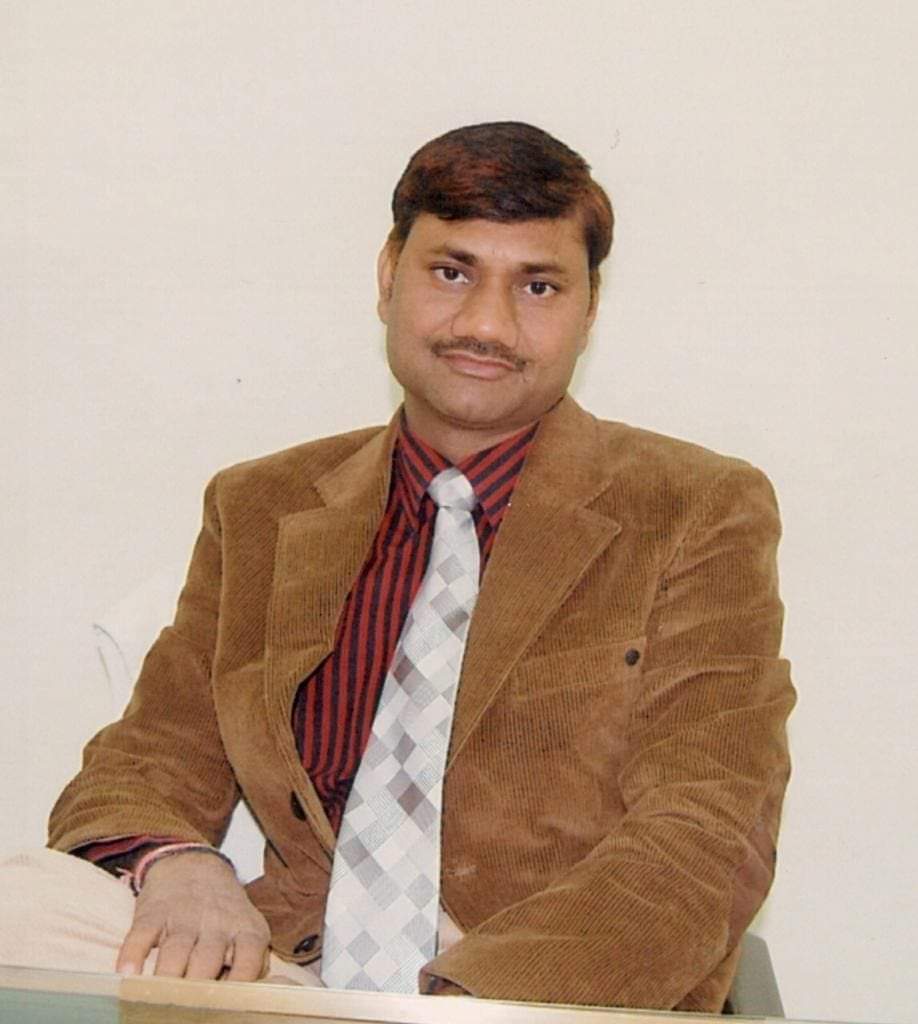 बुंदेलखंड के गौरव  श्री NBS Rajput ji IAS

#श्री_एन_बी_एस_राजपूत_IAS_जी_हुए_प्रमुख_सचिव  के #पद_पर_पदोन्नति ...
 मिलने पर बहुत-बहुत बधाई शुभकामनाएं