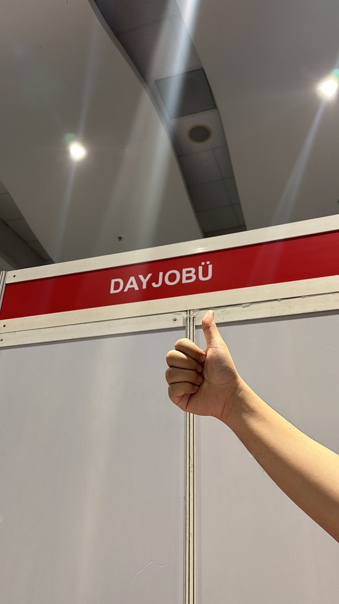 dayjobuTV's tweet image. Thank you for the support of our talents, @InvictaVT, and @VkrazzyOfficial this #CosplayMatsuri2023 👍

2024 🙂