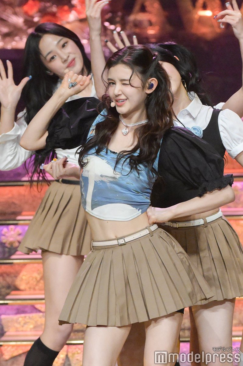 【ダニエル】 newJeans #Danielle She loves yellow🧡 #ダニエル #다니엘 #뉴진스 #kpop