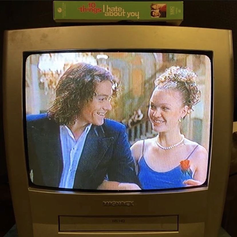 2000s tweet media