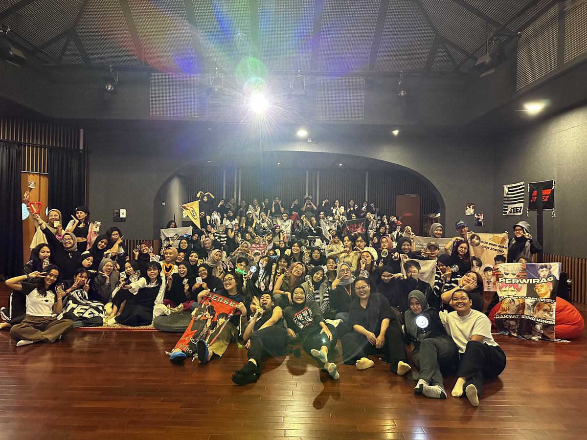 tinyraebang's tweet photo. Atiny~

Thank you udah datang ke Atiny End Year Party! 

Semoga di tahun 2024 kita bisa ketemu @ATEEZofficial ya!

See you on the next event<3

#FromZerotoTheWorld https://t.co/aRK8RmjvWv