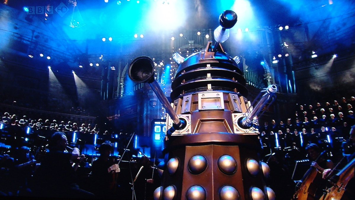 daveac's tweet photo. Memory Images: This time from just coming up to 14 Years ago - 'Doctor Who at The Proms' @Cultdom @daveactv #BBCHD (Preview Channel) #DrWho #TheProms https://t.co/gkwrhTKA32