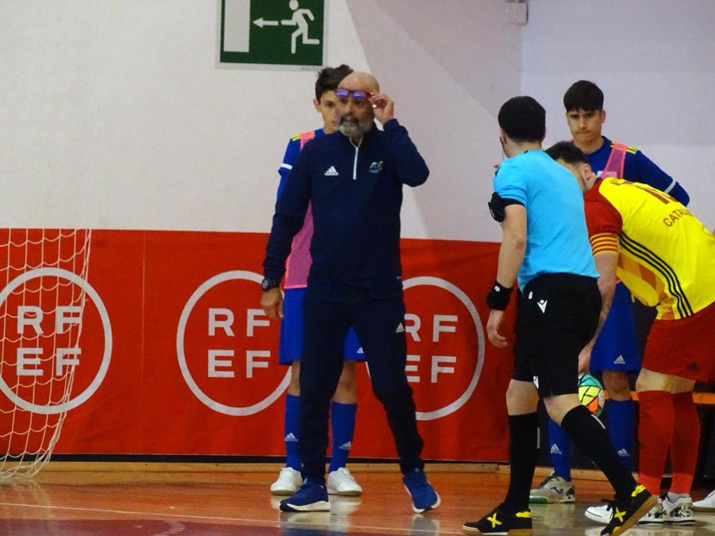 fedfutcanarias's tweet image. 🇮🇨🥅 | La #SelecciónCanaria Sub-19 no puede con @FCF_CAT en la ultima jornada del Campeonato de España y se queda a las puertas de la Fase Final.

📸 Galería de fotos en Facebook 

#VamosCanarias | #FutsalRFEF