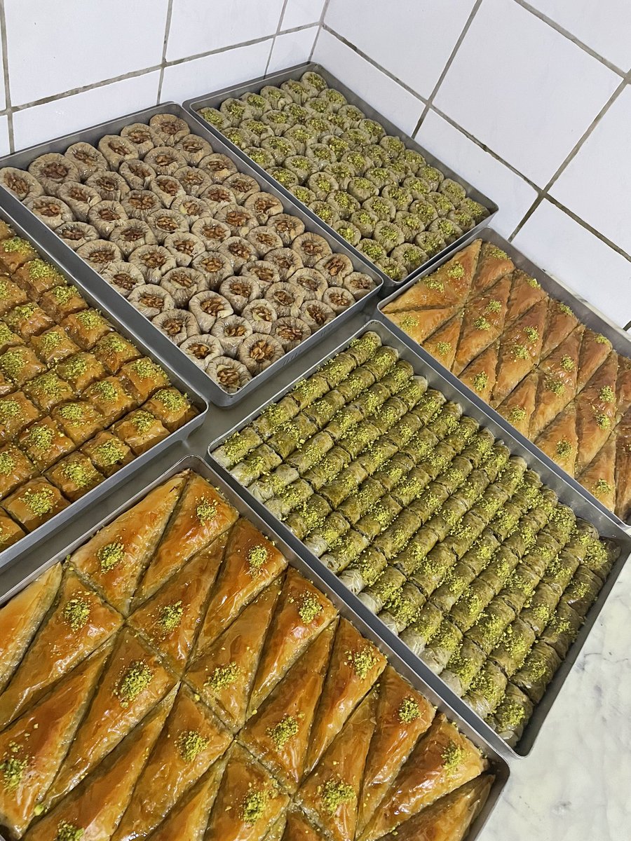 MuratC_Kale's tweet photo. Baklavalar hazır 🇹🇷 https://t.co/7mitBtI6E8