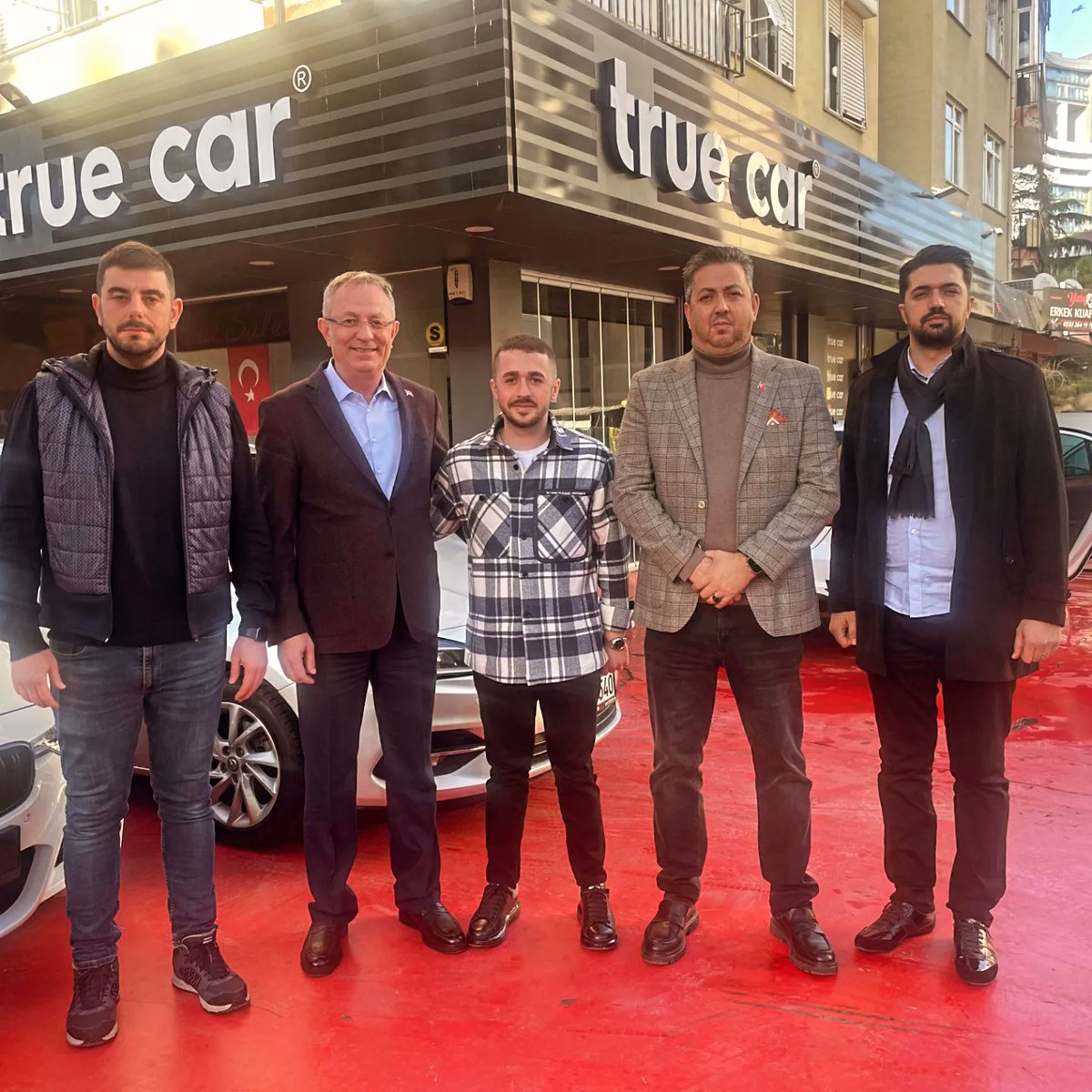 marmasder's tweet image. Güçlü Diyalog Hareketi kapsamında başlamış olduğumuz Kadıköy ziyaretlerimizden kareleri sizlerle paylaşıyoruz. BOSS Otomotiv, Prestij Motors, True Car'a misafirperverlikleri için teşekkür ederiz
#güçlüdiyaloghareketi
#marmas