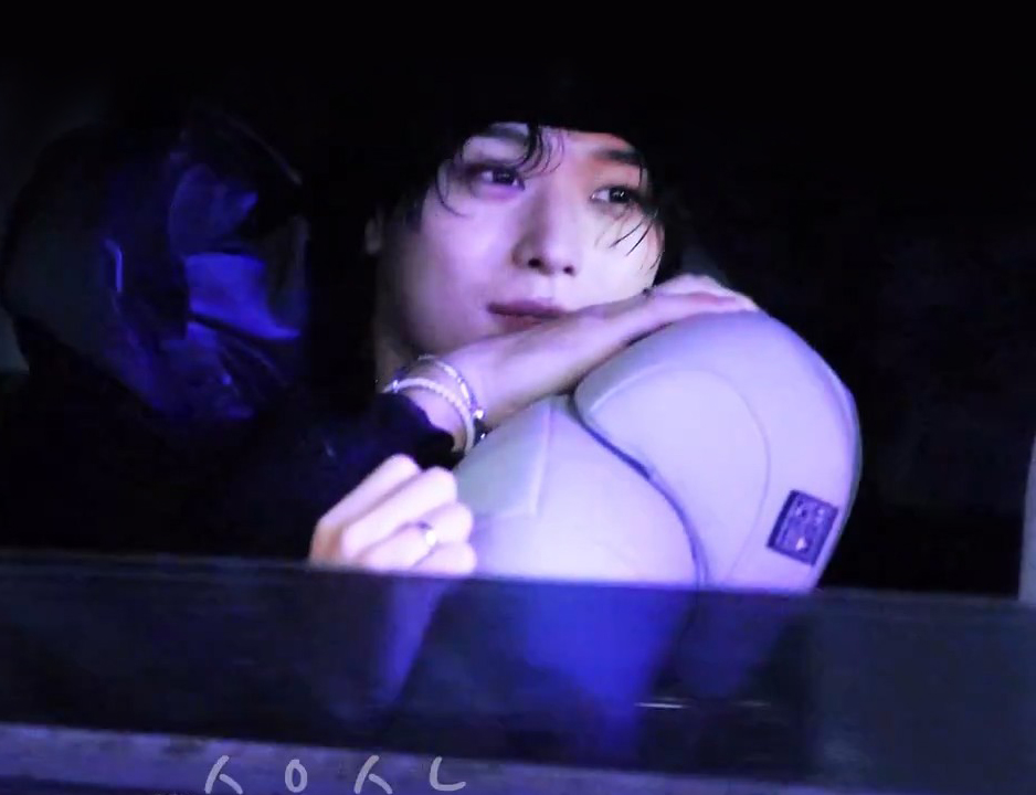 juyeon looks so dreamy..