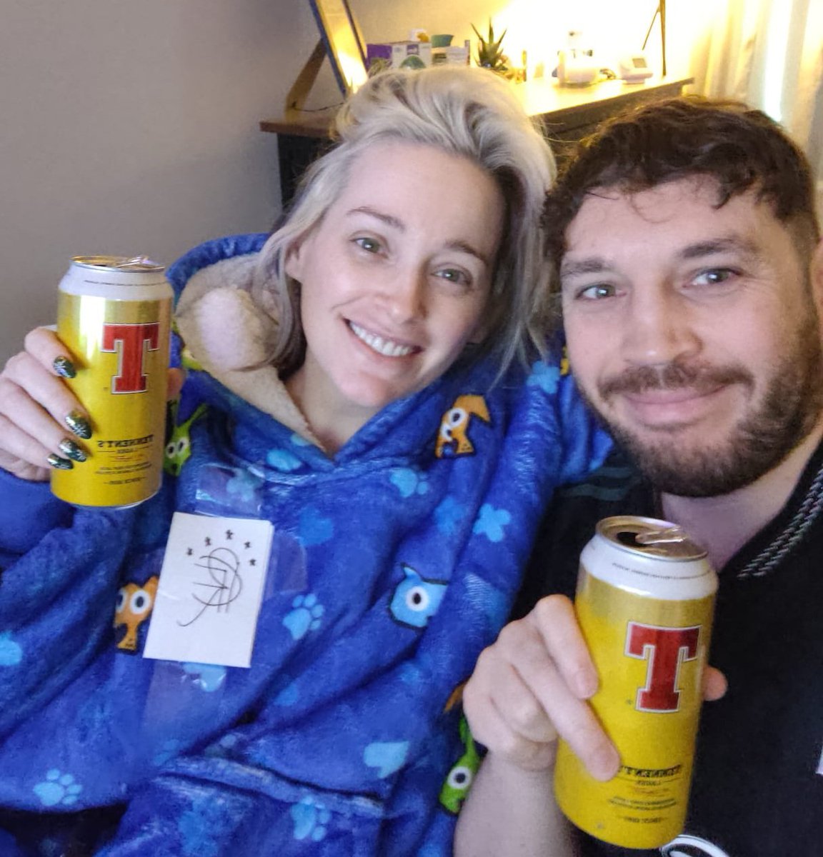 JustKaalin tweet media