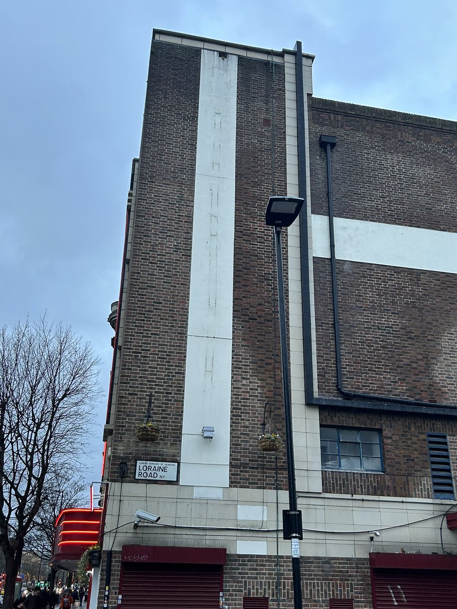 PubsSaving's tweet image. Beers on at The Coronet on Holloway Road today! 6 real ales on. #pubsreopening