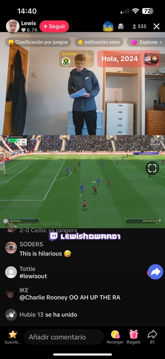 GUILLECRISTIAN0's tweet photo. Esto es el peak de la comedia , hay un chaval en tiktok con un modo carrera sin jugar en donde se pone de pie en su habitación como si fuese el entrenador , un modo carrera en su máximo esplendor , esto me tiene en lágrimas macho https://t.co/WtyotXOTTo