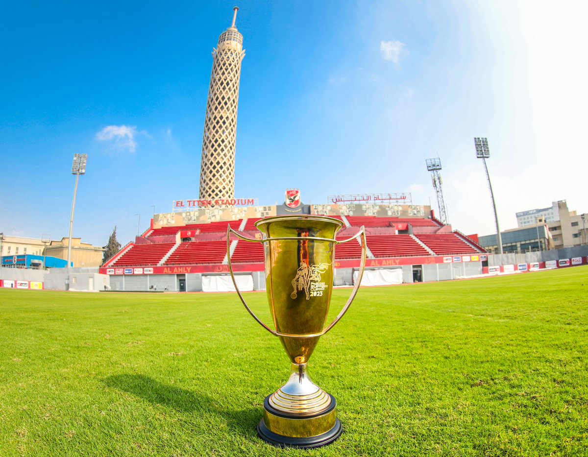 The Super Cup says Hi, from El Tetsh 👋 🏆 🦅 #YallaYaAhly