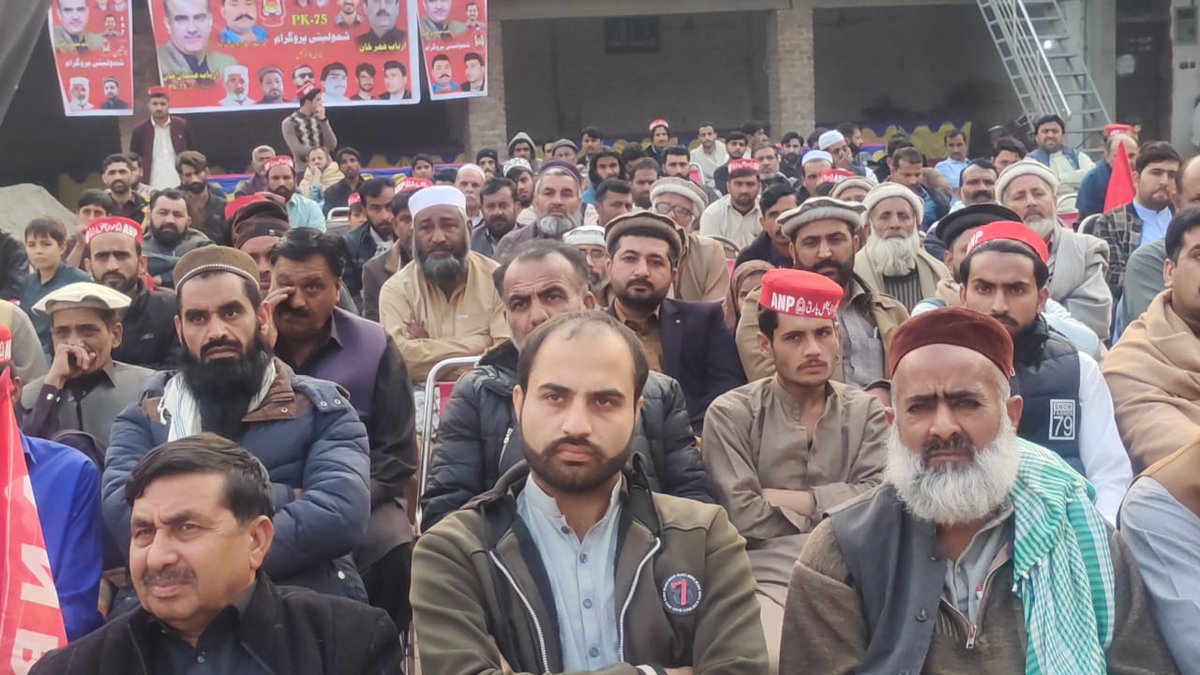arbabusman_Pk75's tweet photo. پشاور: حلقہ پی کے 75 کندی کالو خیل میں انتخابی مہم کے سلسلے میں کارنر میٹنگ، کارنر میٹنگ سے عوامی نیشنل پارٹی کے نامزد امیدوار پی کے 75  ارباب عثمان خان نے خطاب   کیا۔
#ANPPeshawar | #Vote4Laltain 
@UsmanArbab1 @ANPMarkaz @AimalWali #پی_کے75_ارباب_عثمان https://t.co/n6jtHdGGLJ