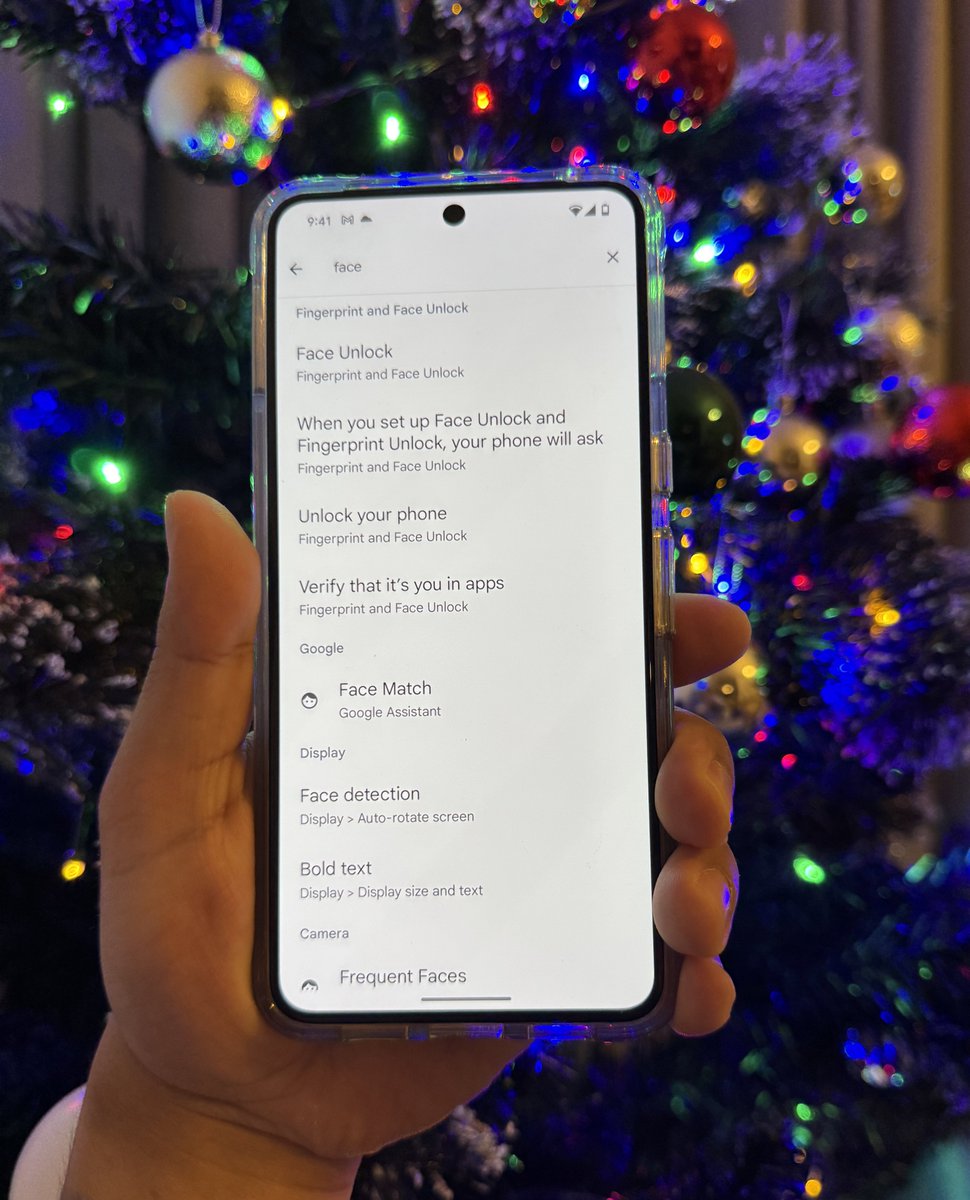 thetech_wiz's tweet photo. Apple’s Face ID >>> Google’s Face Unlock ‼️ https://t.co/7kJd4h8I3a