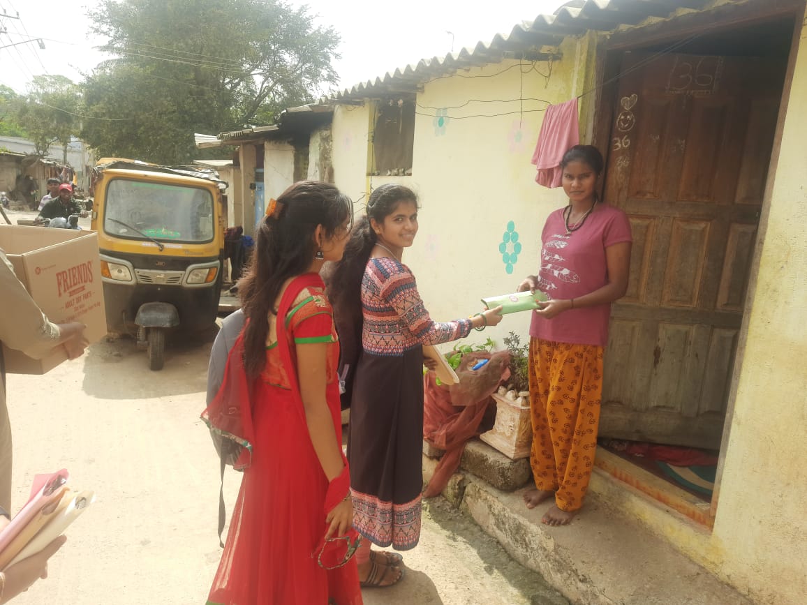 ABVPVoice's tweet photo. Karyakartas of #ABVP Mysuru in @ABVPSouthKA has conducted the #RitumatiAbhiyan by distributing sanitary napkins and sensitizing on hygienic menstruation contributing to ensuring healthy menstrual well-being at Kuduremala Basti.

#ABVPForSociety https://t.co/4JIpaxu4TF