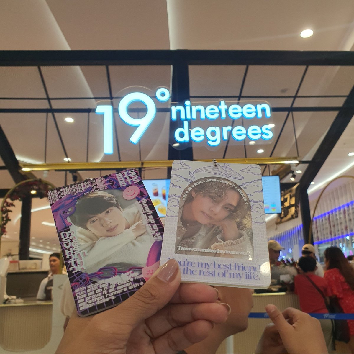 happiest birthday uli, my taebear! 🥳 thank you for organizing this cse for taehyung, @MidnightBTSPH @southernbts
#HAPPYVDAY 
#LaVEstBelle