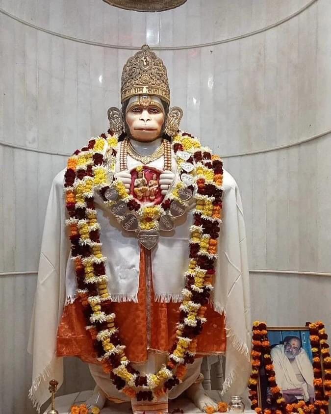 SethSpn's tweet photo. जिंदगी हर कदम एक नई जंग है,
जीत जाएंगे हम तू अगर संग हैll
#हनुमान_सेतु #लखनऊ
#हर_हर_महादेव_शिव_शंभू_ॐ 
#जय_जय_सियाराम 
#जय_जय_जय_बजरंगबली https://t.co/zE5Glem5Js