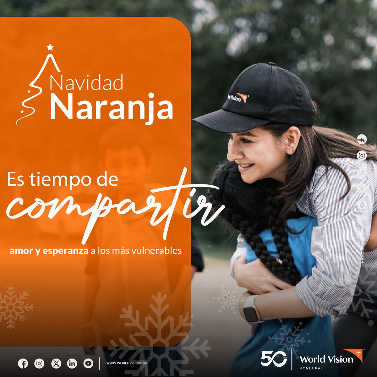 WorldVisionHN's tweet photo. En esta temporada de #NavidadNaranja recordemos que compartir amor y esperanza es el mejor regalo que podemos ofrecer a quienes más lo necesitan. 🎄✨
Que cada gesto de generosidad y solidaridad ilumine el camino de los más vulnerables hacia un futuro mejor. 🧡
#WorldVisionHn https://t.co/0J4M3pPipc