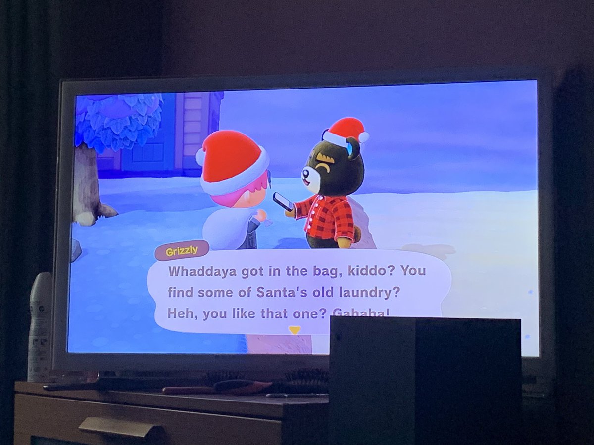 NatalieS157's tweet photo. My Animal Crossing Adventure Part 173! Happy Toy Day! PT 4๐
๐ป๐
๐คโ๐ป๐ง๐ฎ๐
๐ถ๐ฆ๐ฏ๐ธ๐ป๐ฆ๐๐ผ๐ฎ๐น๐ปโโ๏ธ๐ท๐
#GamerSession #GamePlay #GamerGirl #Nerd #NintendoSwitch #AnimalCrossing #MistyCove #ToyDay #Jiggles #MerryChristmasEve #PlayingSanta #Gifts #Toys #Grizzly #Nate #Friends #Winter https://t.co/Zi2zekQaxS