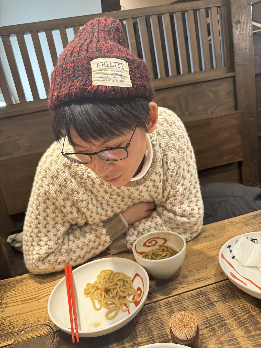 AKIO__P's tweet photo. こんなに追い込まれる奴おるんや https://t.co/2yio1ERC5X