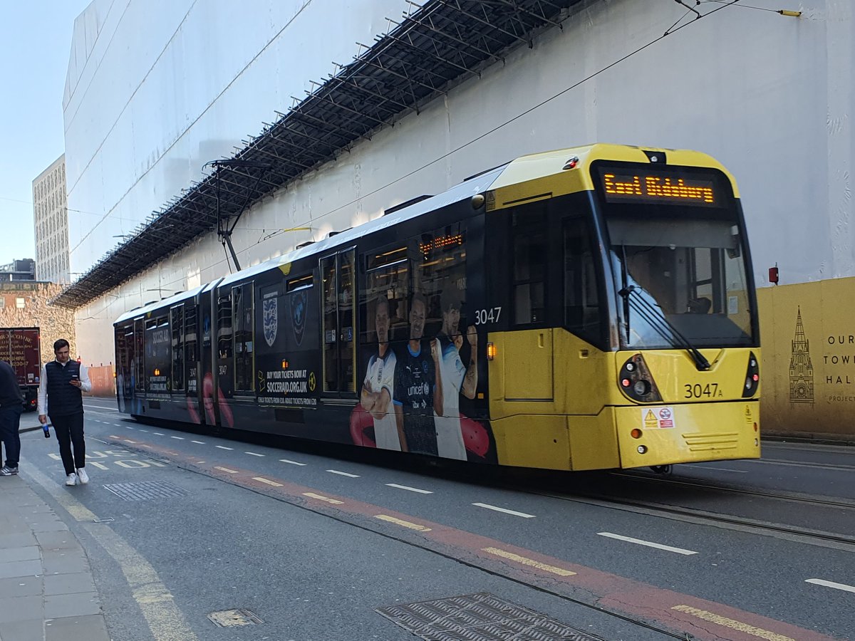 JamesTGlossop's tweet image. April was my birthday month so i took a trip to Manchester with my sister to celebrate as well as meeting @WilliamWardale at Sheffield whilst seeing CrossCountry's Intercity livery.

#April2023 #EndofYearHighlights #Manchester #Sheffield