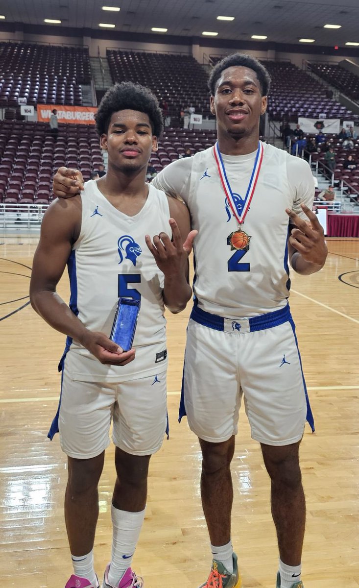 Congratulations to seniors Justin Begg (MVP) and Jakeel Registe (All-Tournament) for their outstanding efforts in leading the Knights to the championship of the VYPE Invitational! #KnightsStandOut