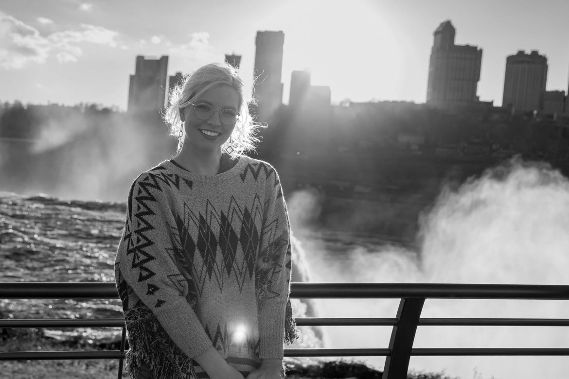 animatedhello's tweet photo. What if who I hoped to be was always me?
And the love I fought to feel was always free?
Photos by @maffittphotography
#love #free #stupiddeep #jonbellion #niagarafalls #heatherdunham #smile #waterfall #water #river #adventure #travel https://t.co/HQZW6hT3wd
