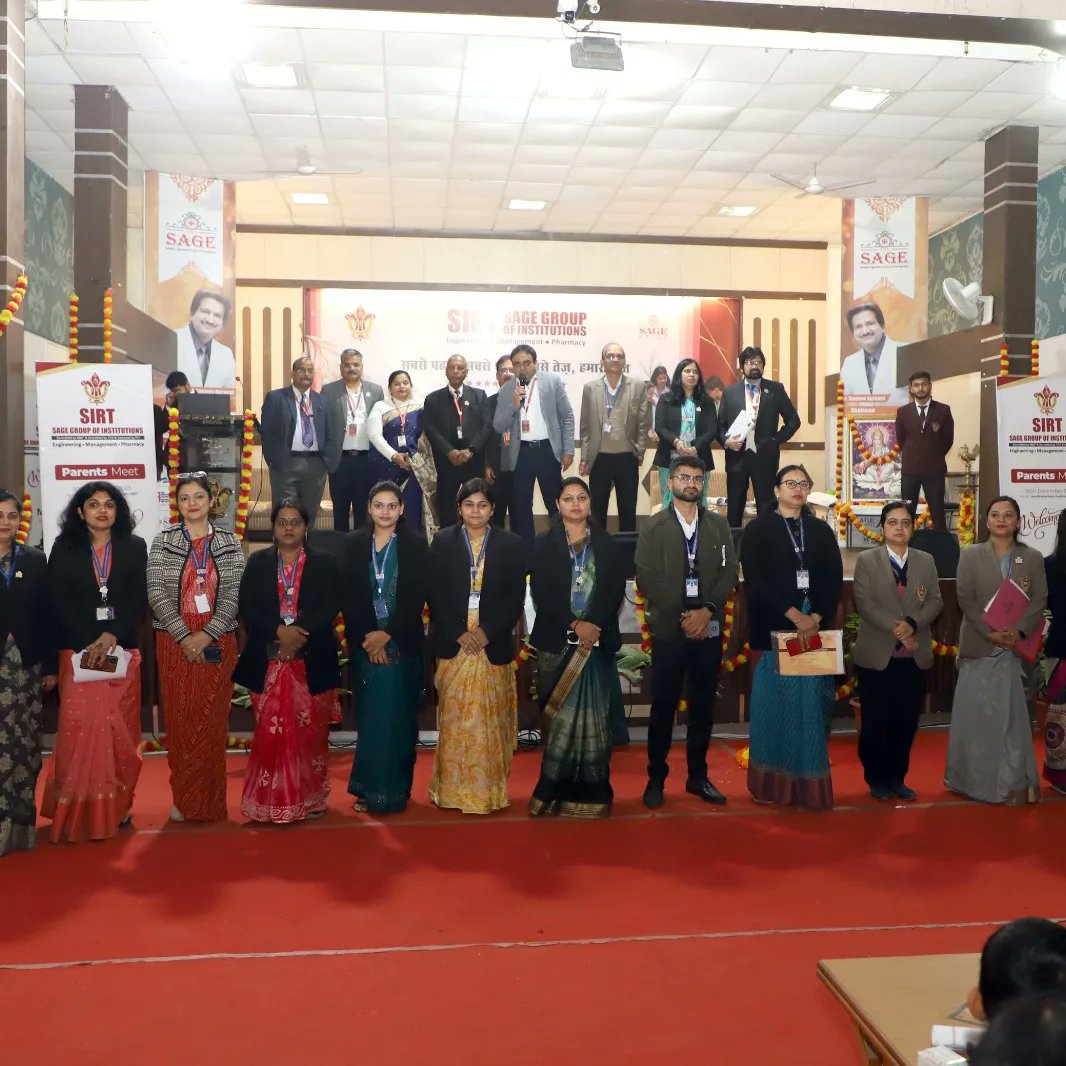 SIRT_BHOPAL's tweet photo. Department of Applied Science SIRT, Bhopal organised a "Parents Meet" for first year students on 30th December 2023.๐ซ
#glimpses
#departmentofappliedscience
#parentsmeet
#parentsviews
#firstyearstudent
#thesagebhopal
#thesagegroup https://t.co/wU8SsyOhZs