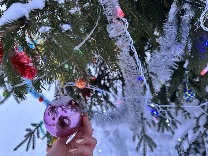 Happy New Year 💋💕🌲 https://t.co/MhpeTRT6hD<a href="/tag/sexy"class="tags"><span>#sexy</span></a><a href="/tag/camgirl"class="tags"><span>#camgirl</span></a><a href="/tag/cammodellife"class="tags"><span>#cammodellife</span></a>