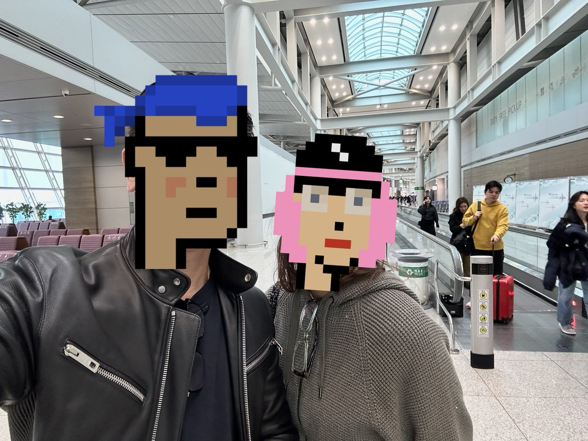 Heading home: we’re ready for our next trip…this time heading back to our real home in Thailand…to ring in the new year ✈️😎💙🩷 <a href="/OKesBoss/">OKesBoss.eth</a>