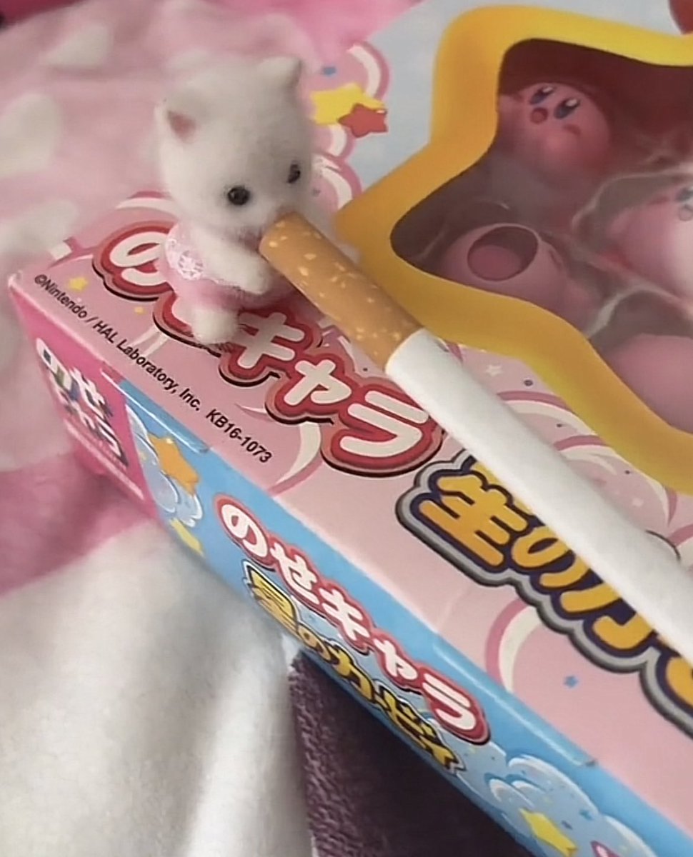 bwuiseddoll's tweet image. me smoking a cigarette