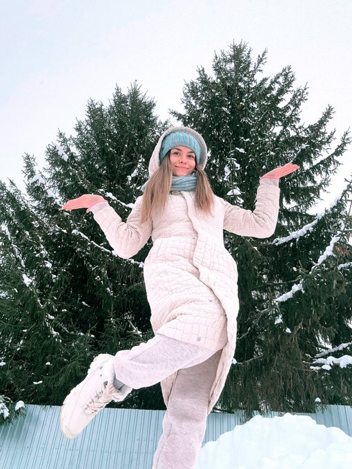 Happy New Year 🥳 https://t.co/oLc2RgdMIe<a href="/tag/cute"class="tags"><span>#cute</span></a><a href="/tag/girl"class="tags"><span>#girl</span></a><a href="/tag/sexy"class="tags"><span>#sexy</span></a><a href="/tag/camgirl"class="tags"><span>#camgirl</span></a>