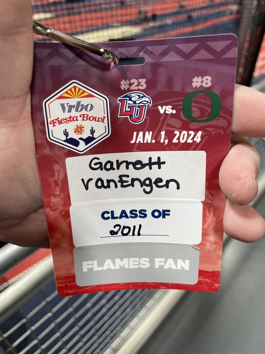 garrettvanengen's tweet photo. It’s go time! @Fiesta_Bowl @LibertyFootball https://t.co/nP6OqutTHx