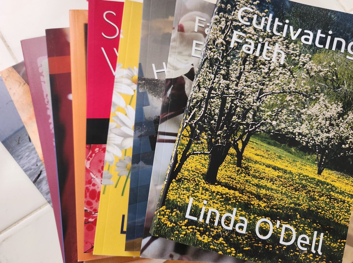 Letters4theLord's tweet photo. #NewYear needs #NewReads
#GotBooks
Get some #books to #inspire your new year.
https://t.co/gpCopYrAxr
#writingcommunity #indieauthors #womenwriters #okiewriter #GoodReadsAuthor #bookishlife https://t.co/YeZzbMYESk