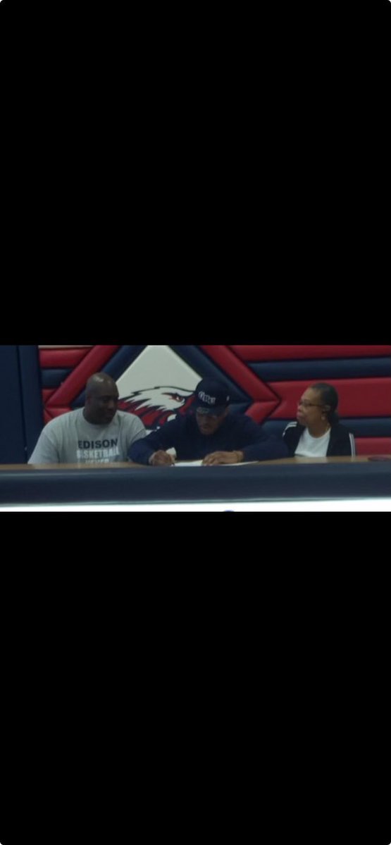 Terry Henderson tweet media