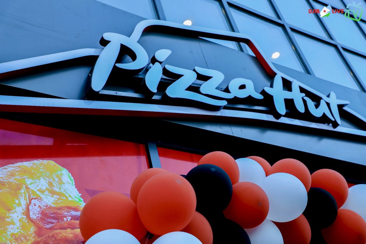 LiveDjib's tweet image. La journée du vendredi 29 décembre 2023  a été marquée par l’inauguration de la branche de Pizza Hut à #Gabode! Plusieurs invités ont honorés de leur présence! Les instants magiques en photos!

#PizzaHutDjibout
#Djibouti