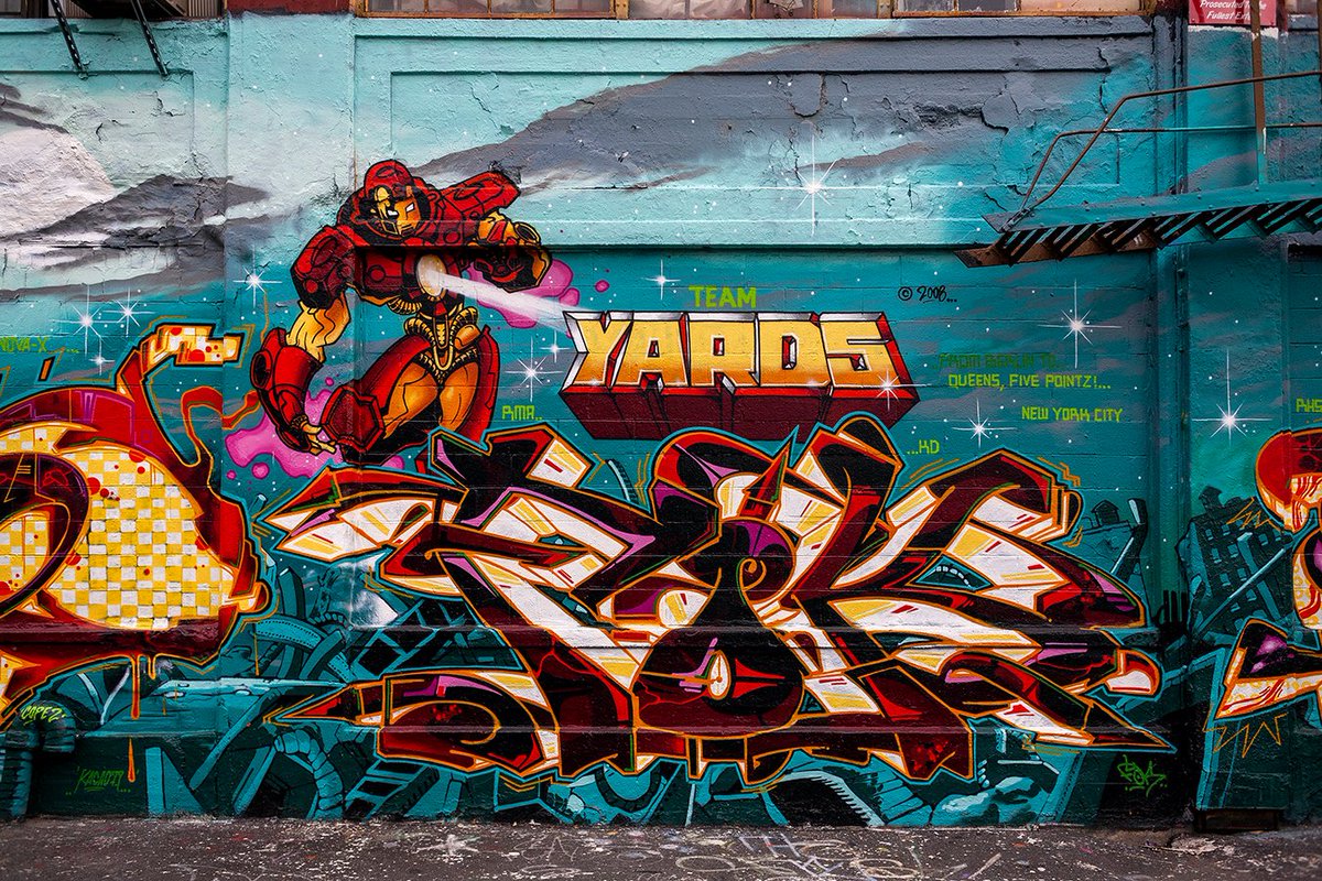 JamesandKarla's tweet photo. #graffiti #brokenwindows #5pointz #burningnewyork #graffitinyc https://t.co/tq3VmrUQxn