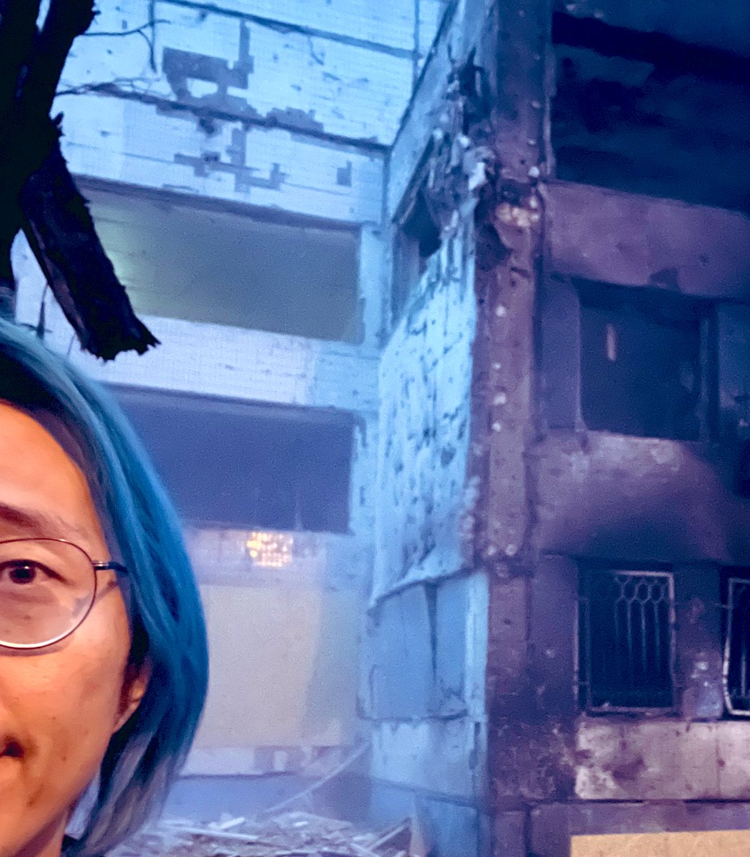 ChujoPika's tweet photo. 🇺🇦ドニプロ被弾した産婦人科 片付け作業が続いており、私は差し入れと声かけ担当です。避難施設から歩いて30秒の場所。
#平和と公正をすべての人に　
#ウスミシュカキャラバン https://t.co/O4Jp9mYF1d