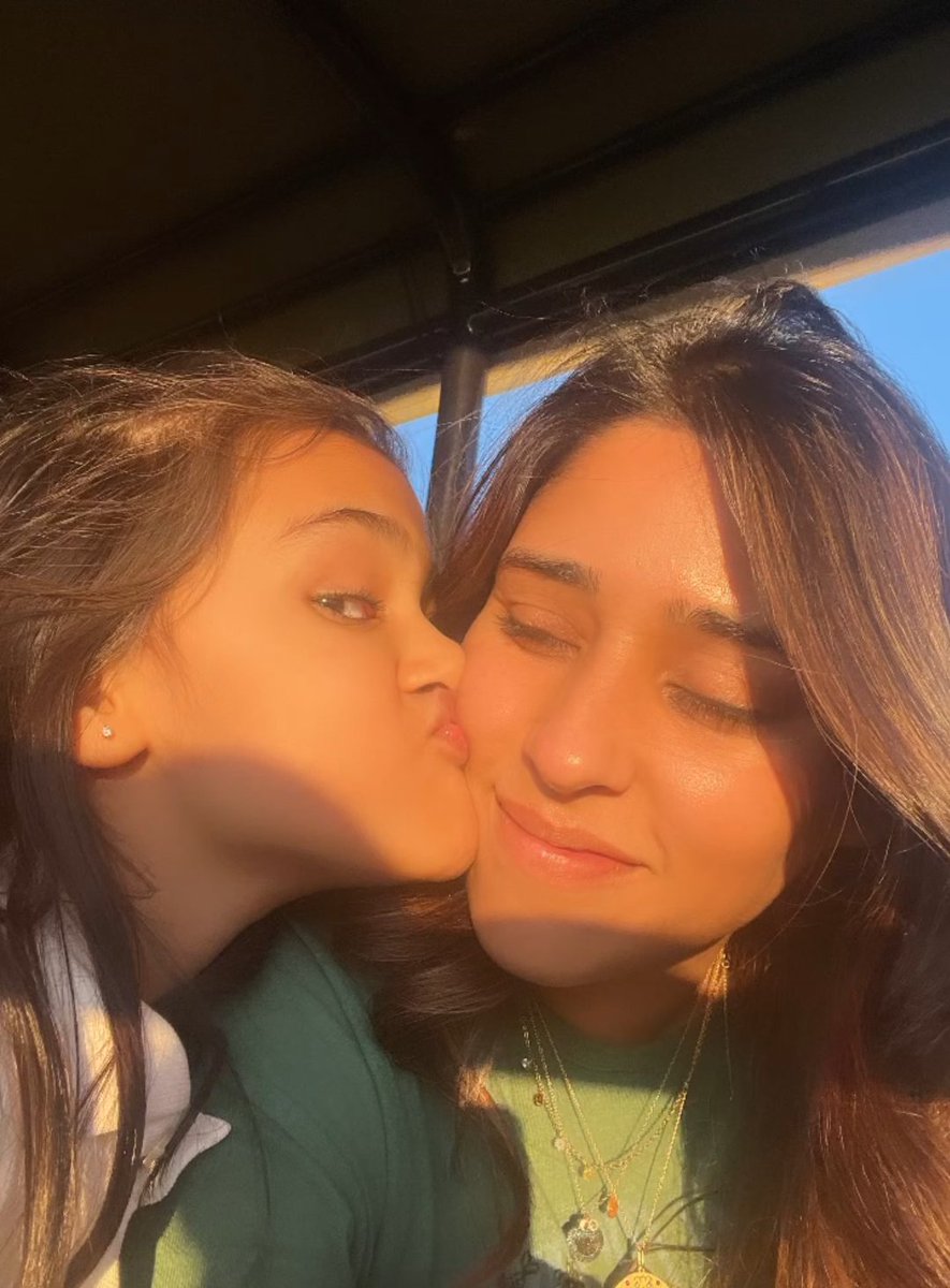 Team45Ro's tweet photo. Happy Birthday Samaira Baby ❤️😍
#RohitSharma #HBDPrincessSammy https://t.co/ResaPTZu6S
