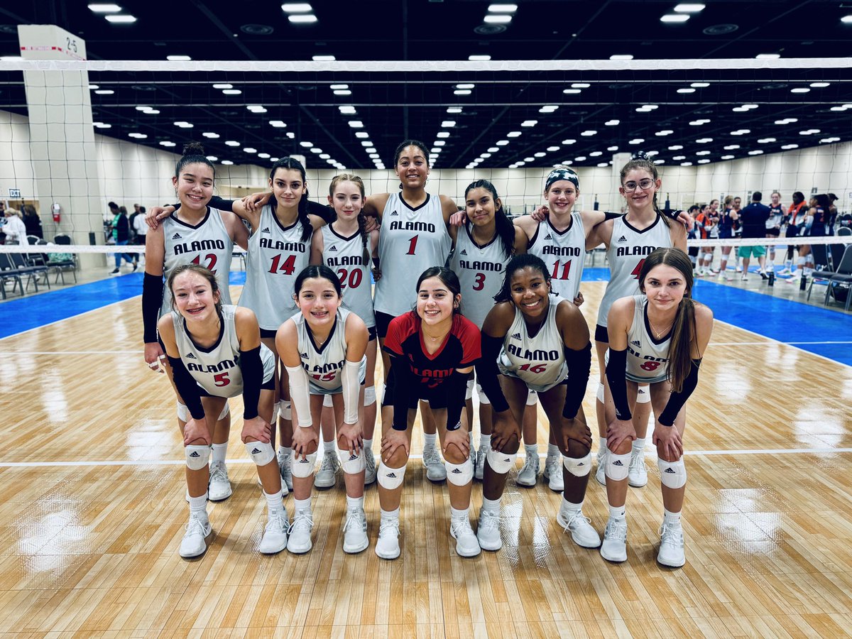 13P dug deep, fought hard and finished 3-0 today! Ready for the Gold bracket tomorrow!