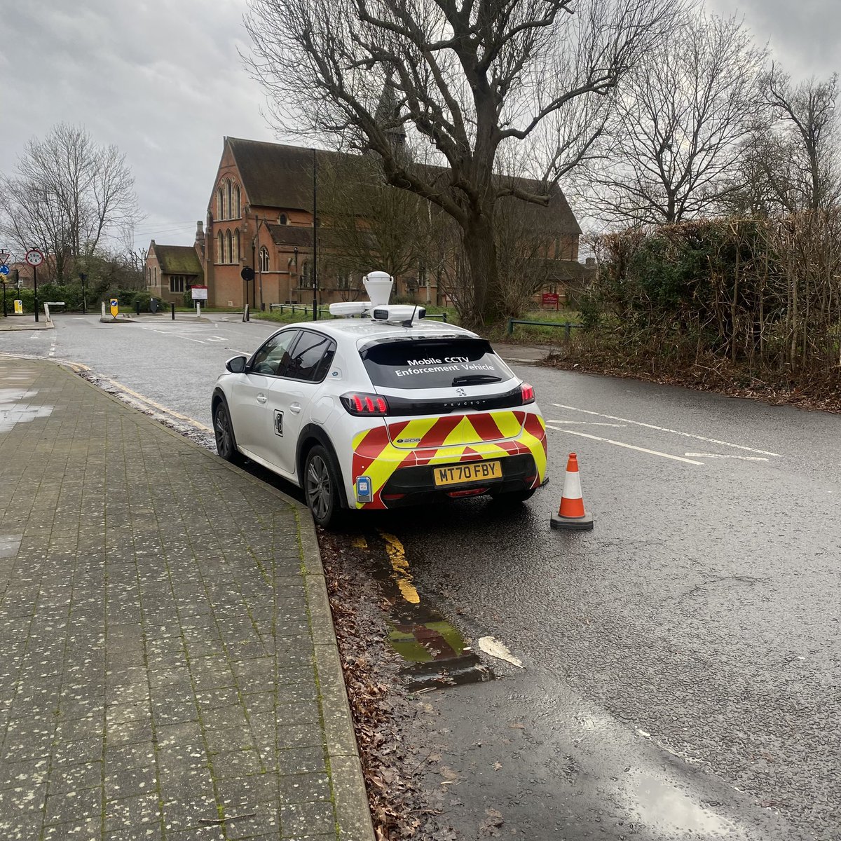 sidelsky's tweet photo. @EnfieldCouncil just wondering if I’m also allowed to park on a double yellow obstructing oncoming traffic if I place cones around my vehicle whilst using my mobile phone? https://t.co/HvZTMKEK0v
