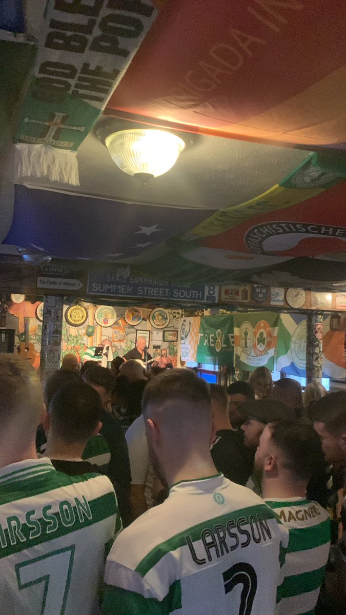 Edoyle___'s tweet image. No Pasaran  🟢⚪️